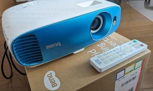 Benq Tk800 4K Hdr Home Cinema Projector Dlp 3000 Lumens Sports Movies Gaming - Picture 1 of 11
