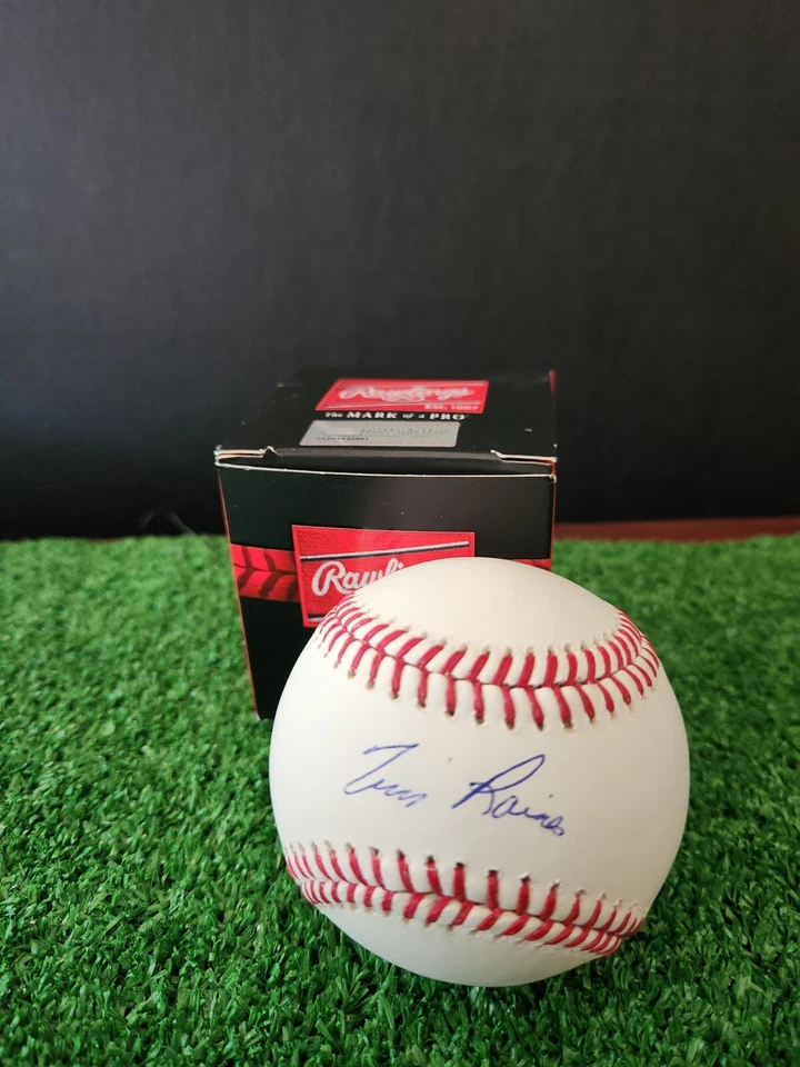 Tim Raines (Expos & HOF-2017) Signed Autographed Rawlings OMLB Ball Beckett COA - Image 1 of 1