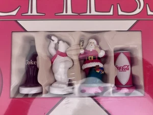 Coke vs Coca Cola Chess Set Collectors Edition 2002 Santa v Polar Bear. - Picture 1 of 3