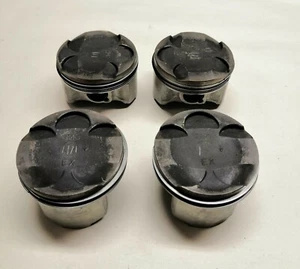 Standard Original Pistons Kit with Rings Yamaha FZ 750 1987-1990 - Picture 1 of 3