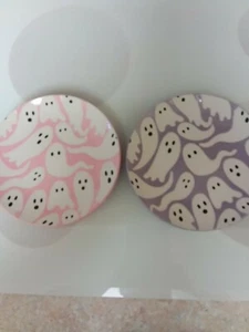 Set of 4 Elum 8" Appetizer Plates Ghosts / Halloween 2 ea Pink / Purple w/Ghosts - Picture 1 of 7