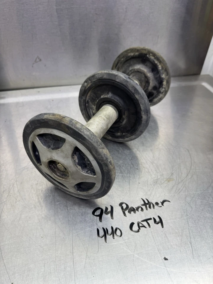 93 94 95 96 Arctic Cat Panther Jag 440 Z 580 suspensión eje trasero rueda boogie Foto 1 de 4