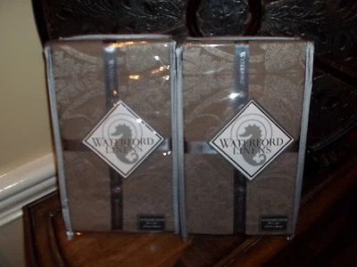 Fundas de almohada estándar Waterford Ballina nuevas en paquete (2) Foto 1 de 2