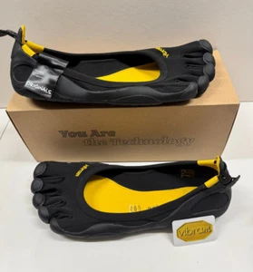 Vibram Fivefingers Men's Classic EU 48 / US 12.5 - 13 Black Synthetic Shoes - Picture 1 of 5