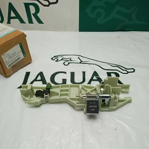 Jaguar X350 Door handle (C2C35772) part for Xj 2003 - 2009 Right Hand Front - Picture 1 of 5