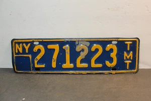 New York State TMT Ton Mileage Tax Automobile License Plate 271223 1960s - Picture 1 of 4