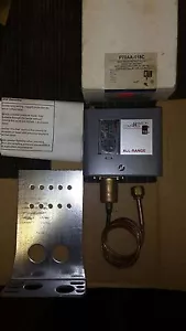 Johnson Controls pressure control P70AA-118C - Picture 1 of 2