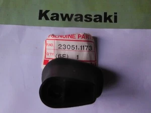 Kawasaki ZX600 85-87 Ninja 600R OEM Front Signal Light Bracket 23051-1173 - Picture 1 of 1