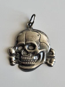 Pendant SILVER , STYLE Memento Mori Skull devil Poison BIKER , 8.6 gr NEW !!! - Picture 1 of 9