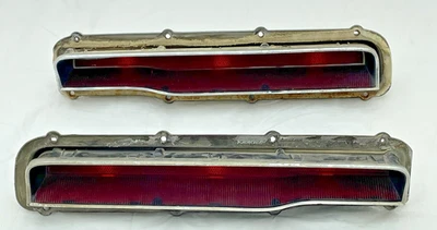 Dodge Charger 1969 1970 luces traseras luces de freno Mopar par de molduras cromadas Foto 1 de 4