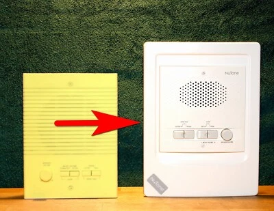 Estación remota NuTone® NRS104WH con marco adaptador NF300RWH Foto 1 de 4