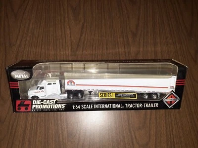 DCP 30186 Idealease International 9200i Van Trailer 1/64 - Image 1 of 4