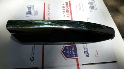2008 - 2017 Buick Enclave LUGGAGE ROOF RACK left rear END CAP COVER TRIM OEM - Image 1 of 4