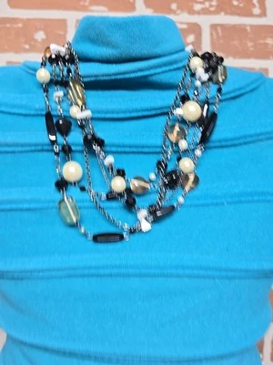 Collar Lia Sophia 6 Hilos Negro Y Perla 17" Múltiples Piedras Distintivas Foto 1 de 4