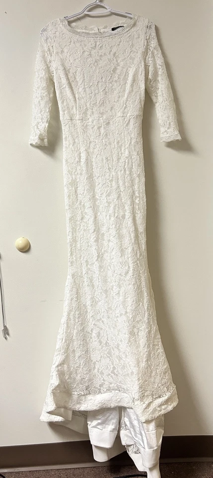 Vestido de novia Venus largo de encaje blanco manga corta semi tren talla 6 Foto 1 de 4