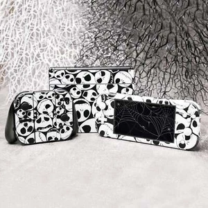 Skulls Switch Skin - Gothic Nintendo Switch Lite OLED Wrap - Bild 1 von 4