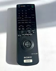 Mando a distancia para reproductor de DVD original de fábrica Sony RMT-D105A para Sony DVP-S300 - Imagen 1 de 3