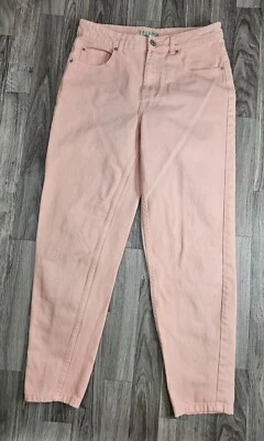 Denim & Co Womens Size 6 Pockets Tapered Leg Pink Denim Jeans - Image 1 of 4