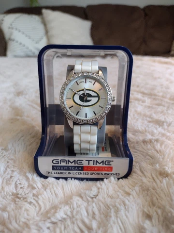 Game Time Frost Series Green Bay Packers Women's Wristwatch Silicone Band White Cover