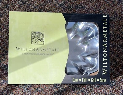 Wilton Armetale Harmony Small Serving Bowl #150344 - Image 1 of 3