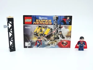 SUPERMAN blue Minifigure 76002 Metropolis Showdown LEGO DC Universe Super Heroes - Picture 1 of 4