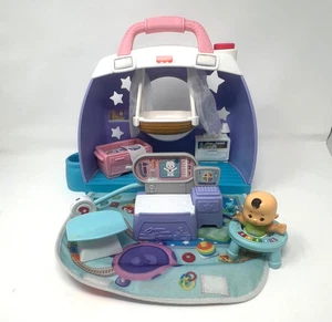 Little People Babies Cuddle'n Play Nursery Playset & Healthy Checkups Lot - Picture 1 of 5