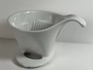 Bee House Zero Coffee Dripper Drip Cone White Ceramic Brewer Japan Porcelain - Picture 1 of 5