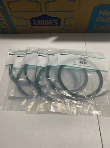 CATEGORY 6 PERFORMANCE 28 AWG UTP Patch Cord Green 8ft UTP28SP8GR Lot Of (6) - Picture 1 of 6