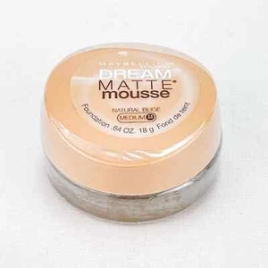 Maybelline Dream Matte Mousse Foundation Natural Beige 2.5 Medium 0.64oz - Foto 1 di 1