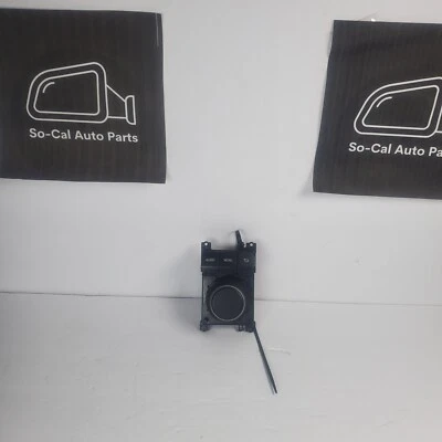 Panel de control de radio multimedia consola Lexus IS300 2017 84780-53240 OEM Foto 1 de 4