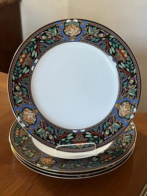 Noritake Paradise Tribute Gold Rim China Dinner Plates Leopard Elephant Set of 4 - Image 1 of 4