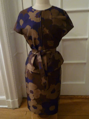 NWT: ESCADA Rock Pencil Skirt and Cap Sleeve Jacket, Navy/Brown/Bronze,  40/42 - Image 1 of 4