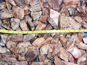 Trommelstein rosa Mondstein unter 15 g kleine & kleine Stücke 300 Gramm Posten - Bild 1 von 2