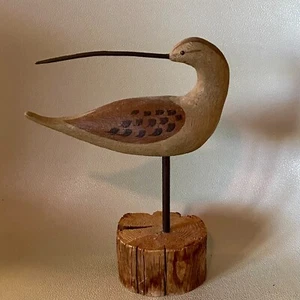 Vintage 1982 Wood Carved Sandpiper on Driftwood Signen Ralph Grimaldi Jr - Picture 1 of 11