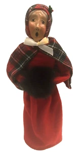 Byers' Choice Carolers 1993 Old Woman with Plaid Shawl, Red Dress and Black Muff - Picture 1 of 7