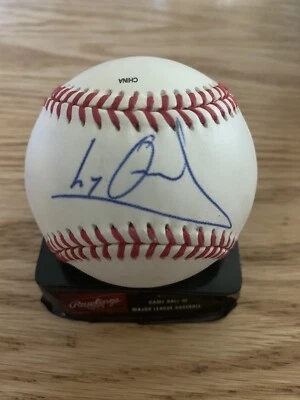 LYLE OVERBAY FIRMADO Oficial Grandes Ligas de Béisbol Foto 1 de 2