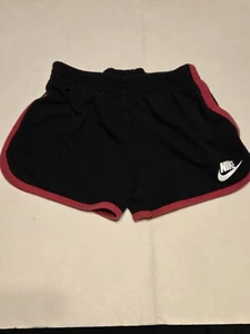 Nike Dri Fit Shorts 6m (Jugend 5-6 Jahre) Run schwarz pink gebraucht  - Bild 1 von 8