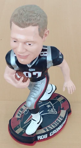 2012 Forever Collectible Rob Gronkowski New England Patriots Bobblehead 369/2012 Cover