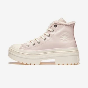 Converse Chuck Taylor Rugged Heel Sherpa Blush Womens Sneakers ✅Multiple Size - Picture 1 of 6