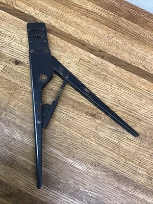 Herramienta de prensado manual AMP 90296-2 16-14 20-18 tipo F Foto 1 de 4