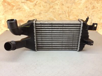 Opel Astra H Gtc (2006) 1.7 Radiateur Intercooler Avec Un Crochet Cassé 13213402 - Photo 1/4