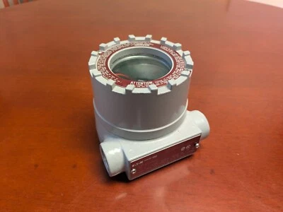 Cooper Crouse Hinds EV2IH20 120V Photocell For Hazardous Location Revision 5 - Image 1 of 3