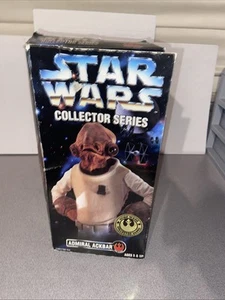 KENNER STAR WARS COLLECTOR SERIES ADMIRAL ACKBAR 12" ACTION FIGURE - Picture 1 of 7