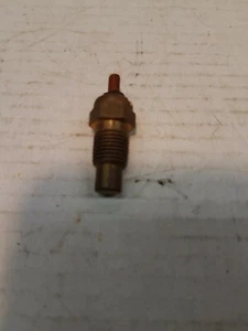 276488 UNIVERSAL MARINE TEMP SENDER NLA "FAST-N-FREE" WESTERBEKE - Picture 1 of 2