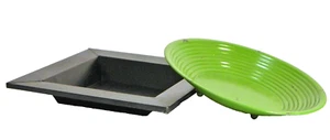 Plant Saucers Display Stands Metal Trays Black Green Lot 2 - Picture 1 of 8