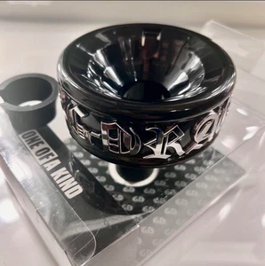 BIGBANG G-DRAGON Penlight Ring WORLD TOUR ONE OF A KIND Japan 2013 - Picture 1 of 8