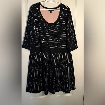 Suéter-vestido tejido negro y tostado Lane Bryant 26/28 Foto 1 de 3