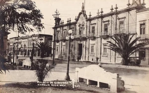 Postcard RPPC Mexico Morelia Michoacan Palacio de Gobierno c1940 photograph - Picture 1 of 2