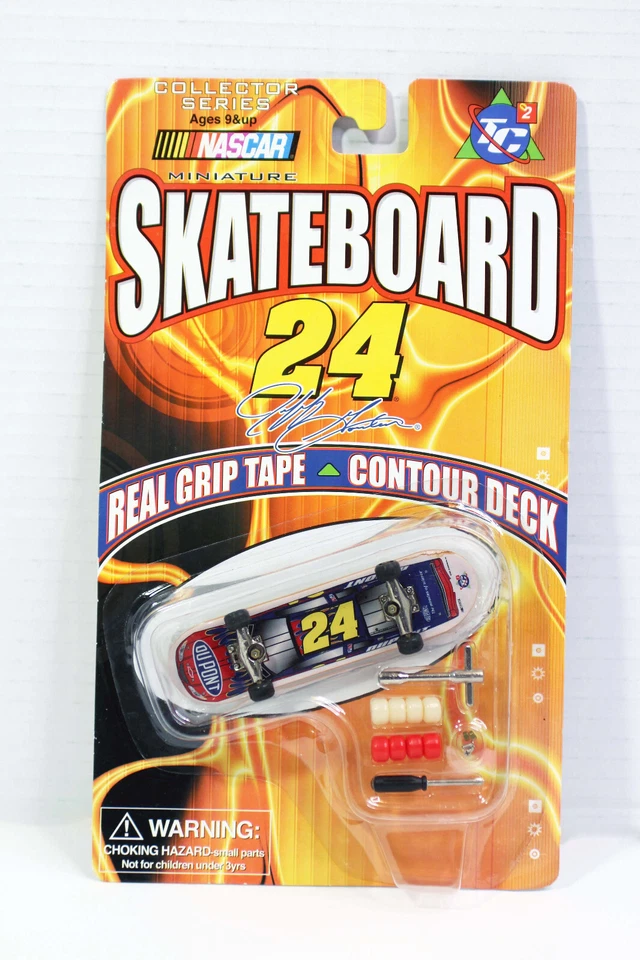 Jeff Gordon #24 Dupont NASCAR Miniature Skateboard Tc2 Mb383