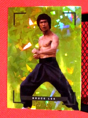 2024 Keepsake Bruce Lee 50th Anniver. Gold Cracked Ice Card #3- 13/25 - Image 1 of 3